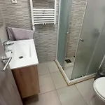 Cozy In Lumbarda With Wifi