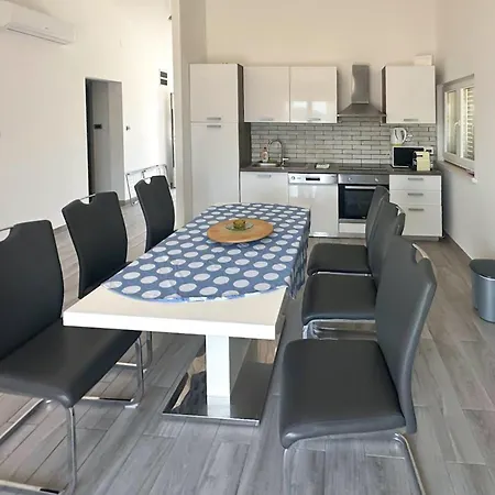 In Lumbarda With House Sea View Appartement