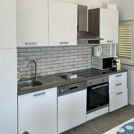 In Lumbarda With House Sea View דירה *