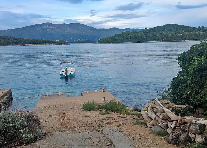 In Lumbarda With House Sea View